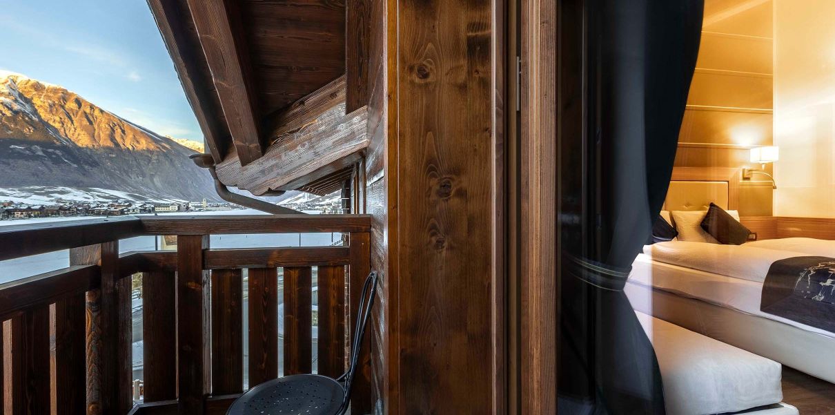 Camera Mountain Superior